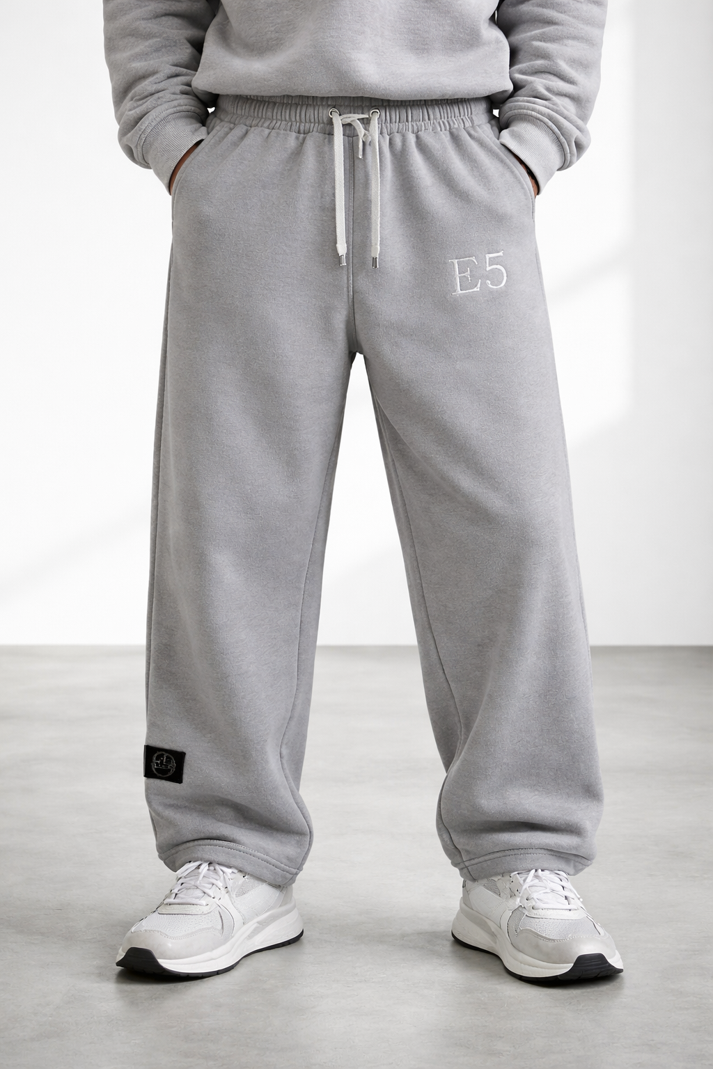 E5 Men's Orange Cargo Joggers